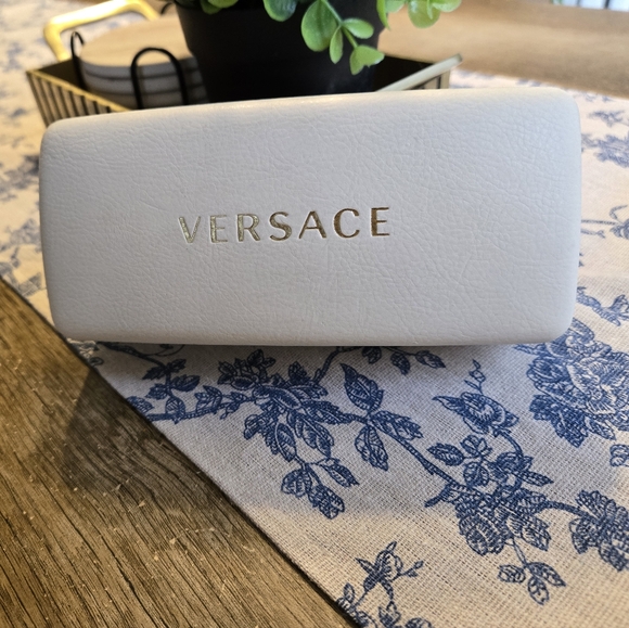 Versace aviator sunglasses - Picture 4 of 10